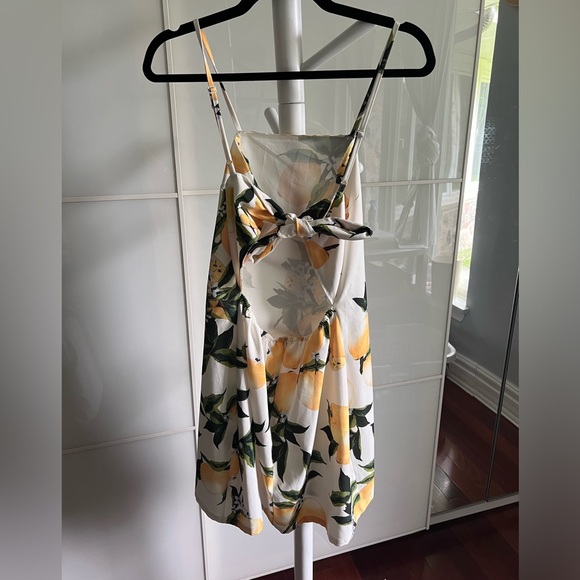 lemon dress - Picture 2 of 2